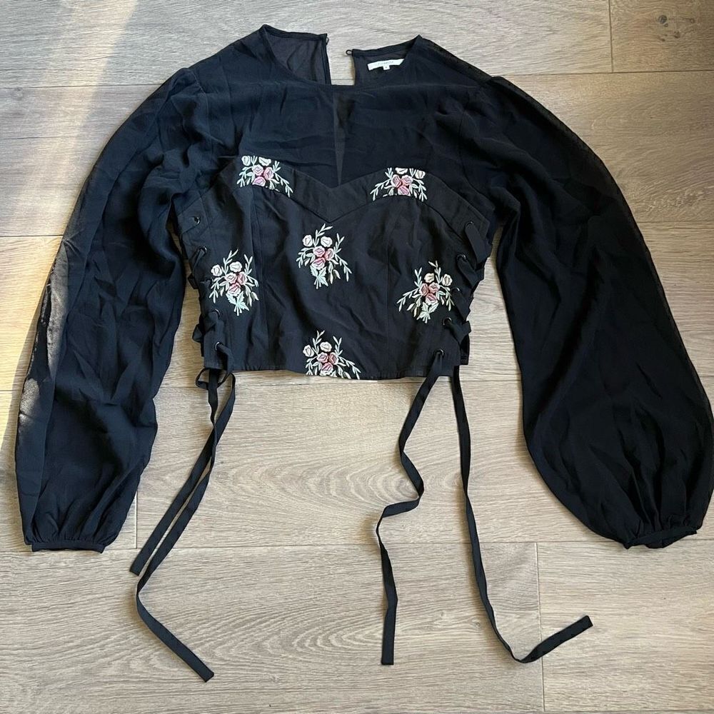Tularose Dianna Blouse Size S - Picture 2 of 6